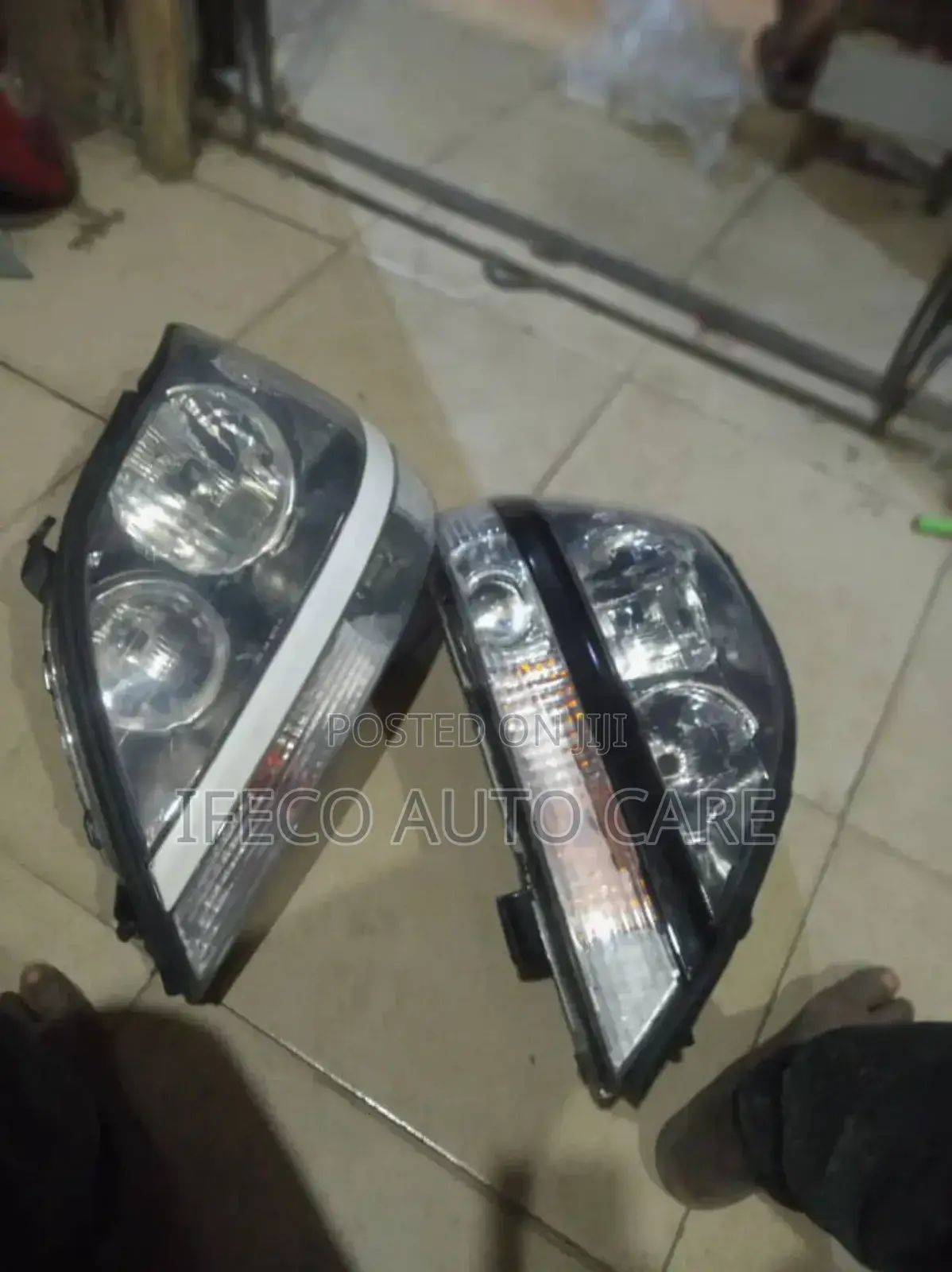 Headlamp Rx 300 Available Sets Black