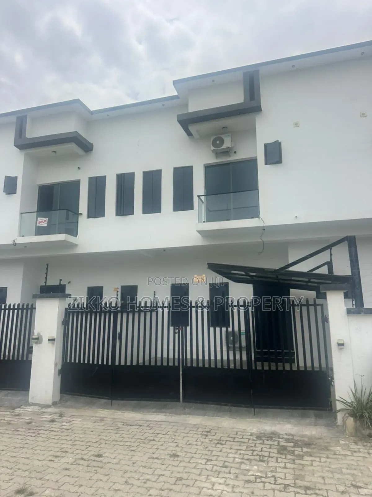 3bdrm Duplex in Abraham Adensaya, Lekki for sale