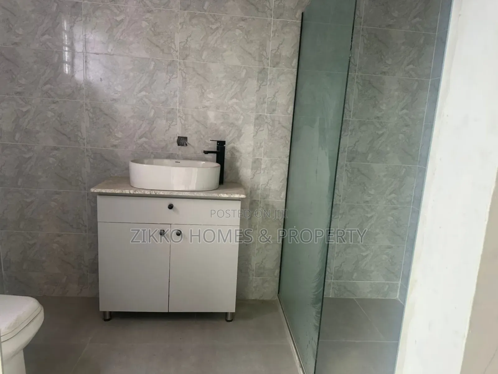 3bdrm Duplex in Abraham Adensaya, Lekki for sale