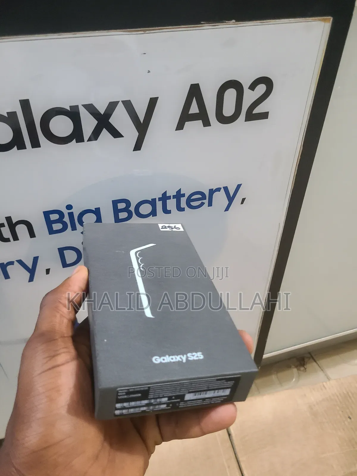 New Samsung Galaxy S25 256 GB Gray