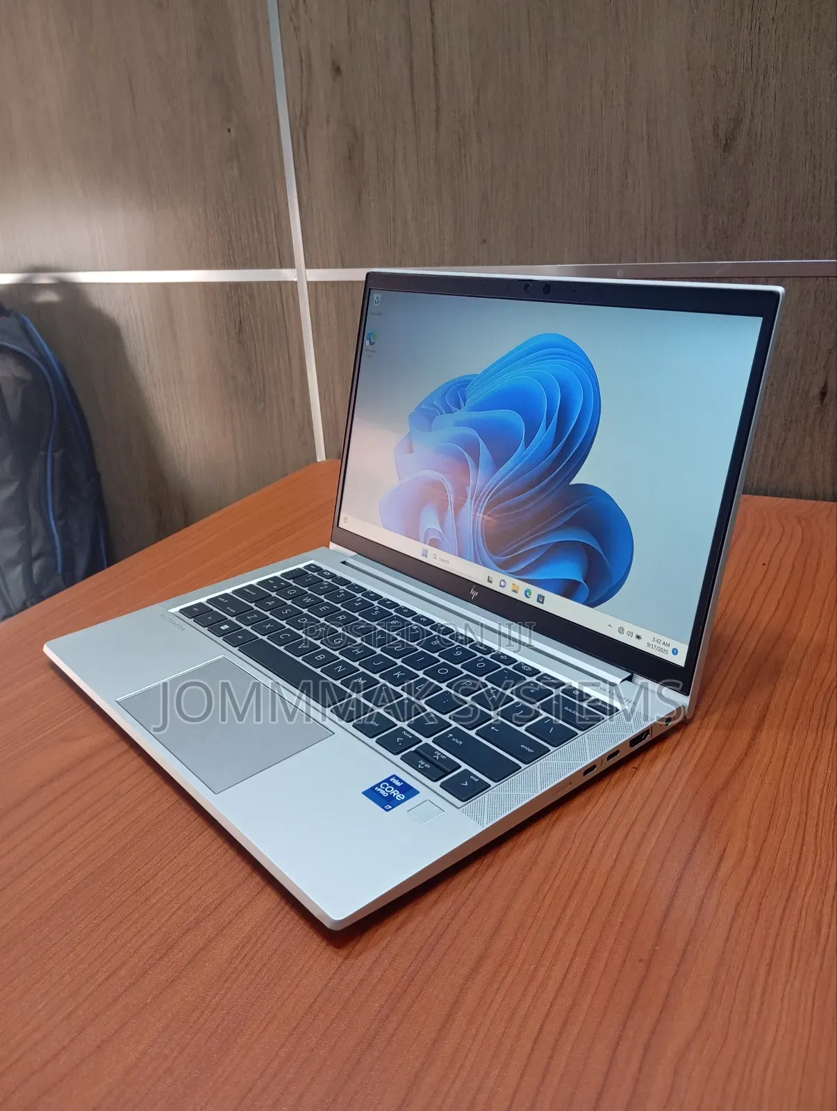 Laptop HP EliteBook 830 G8 32GB Intel Core I7 SSD 1T