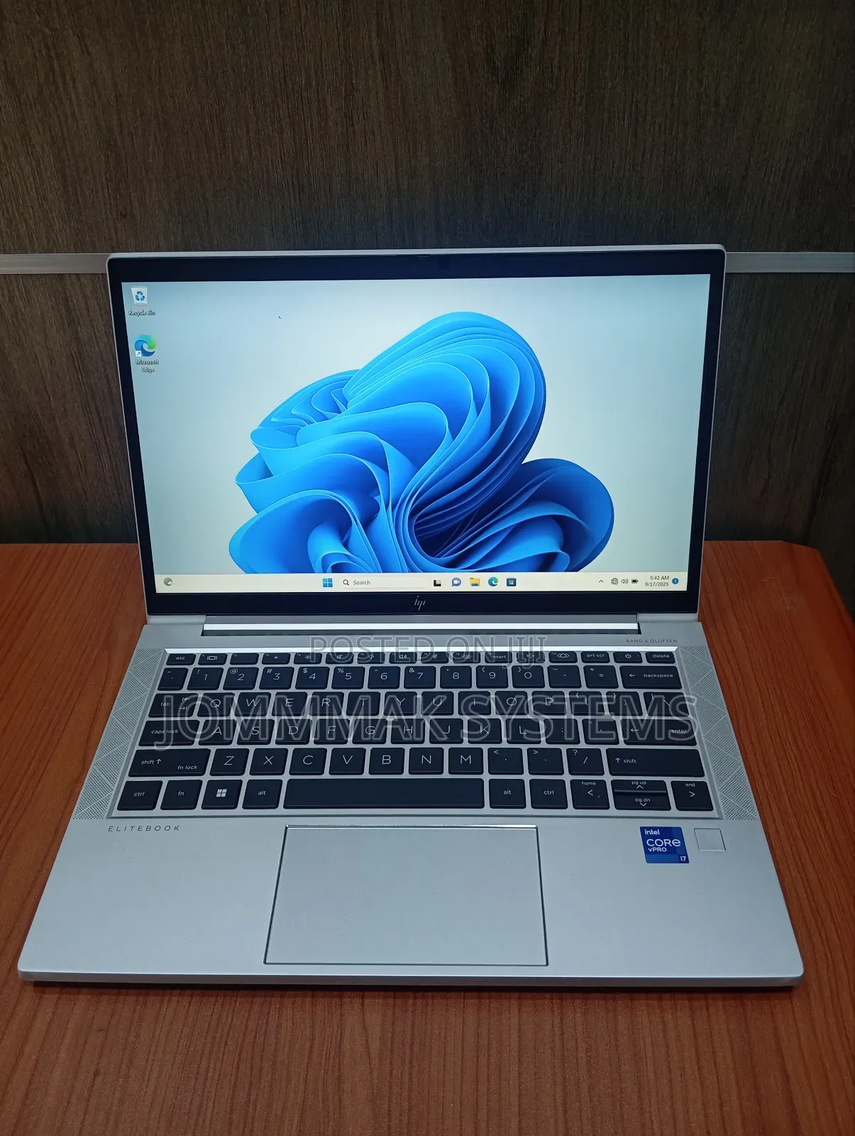 Laptop HP EliteBook 830 G8 32GB Intel Core I7 SSD 1T