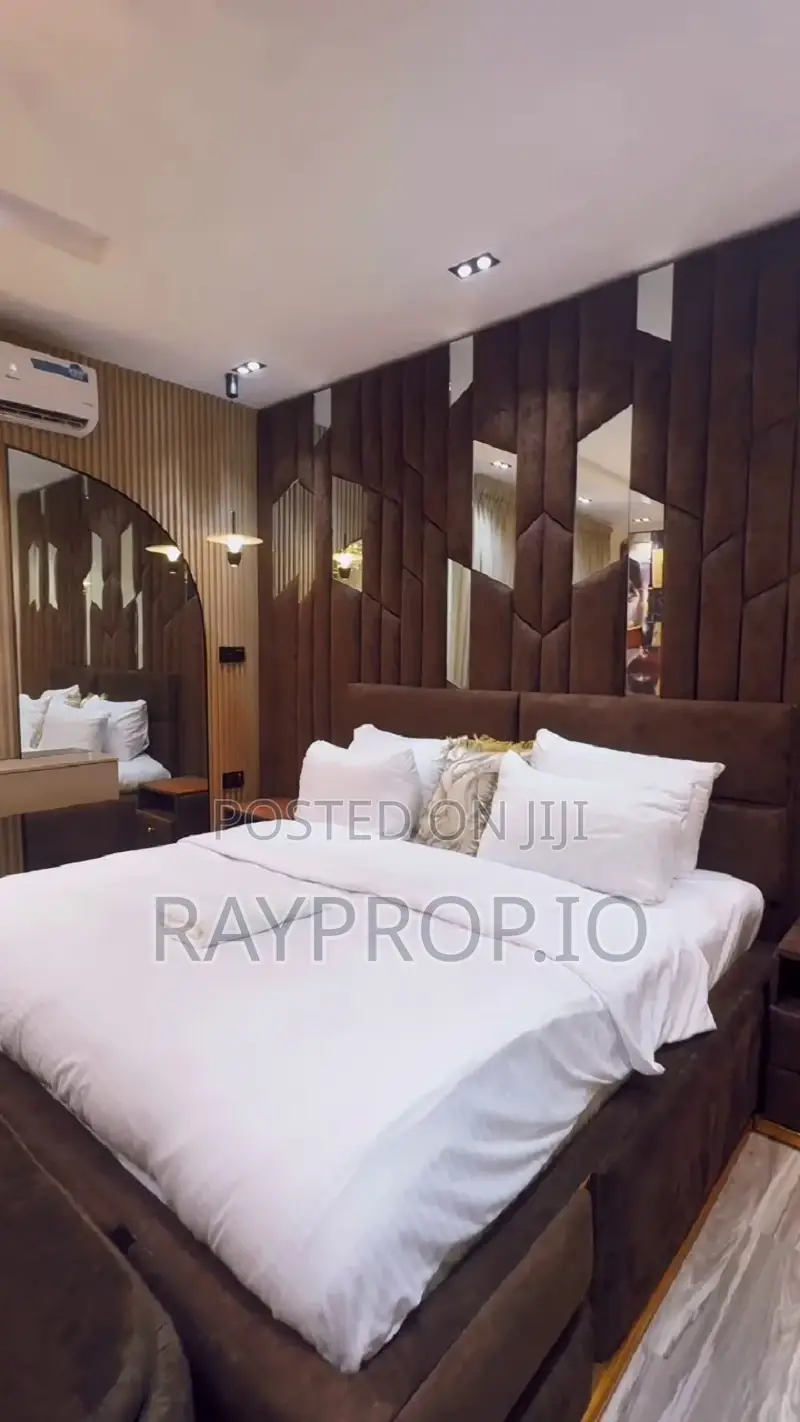 020813md - 1 Bedroom Shortlet in Ologolo Lekki