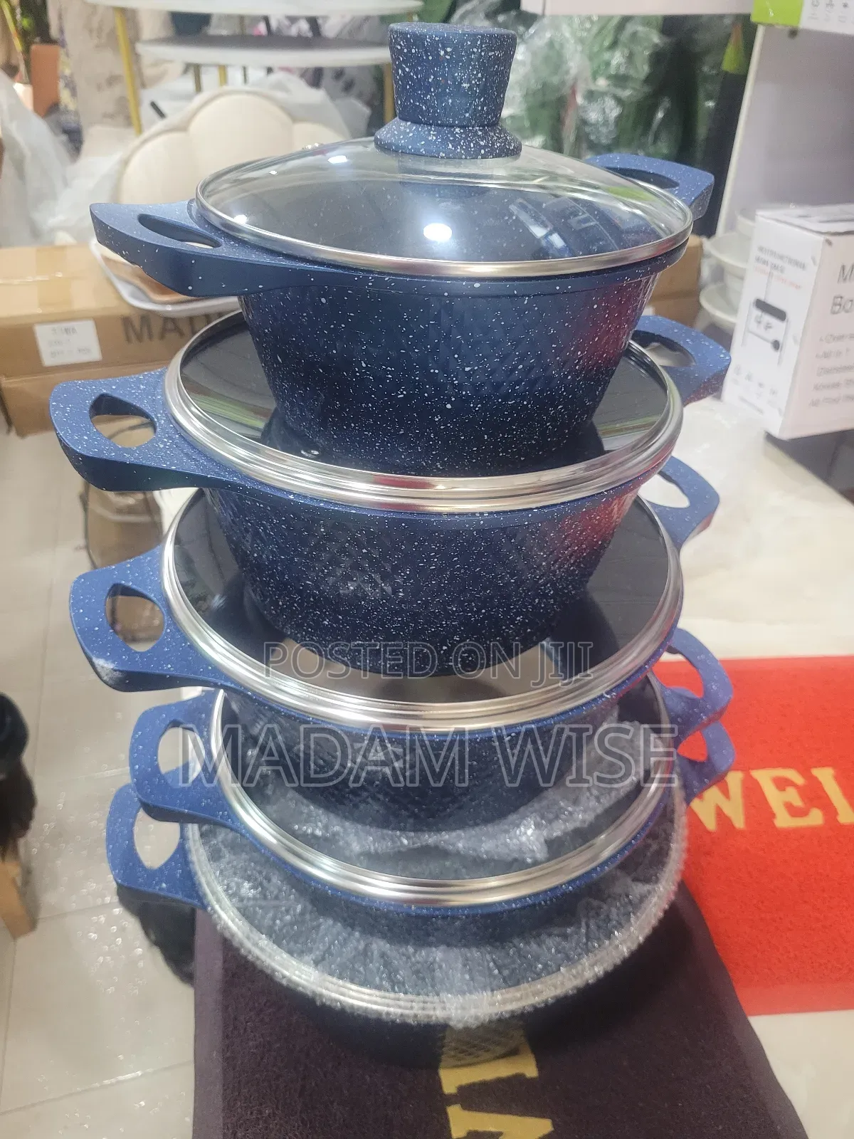 Quality and Luxury Coto Marble Cookware.