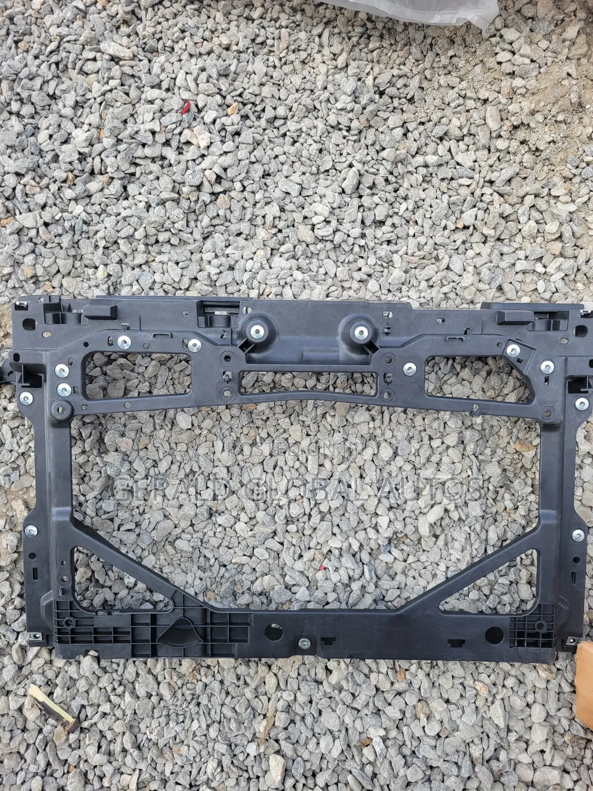 Front Cut/Radiator Support Yaris Ia 2016
