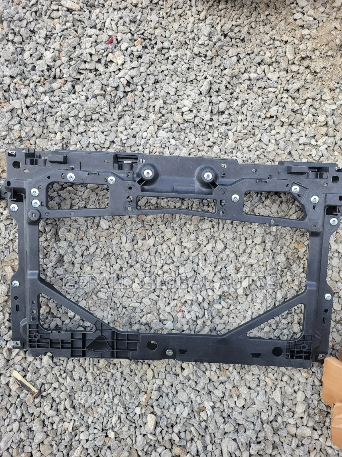 Front Cut/Radiator Support Yaris Ia 2016