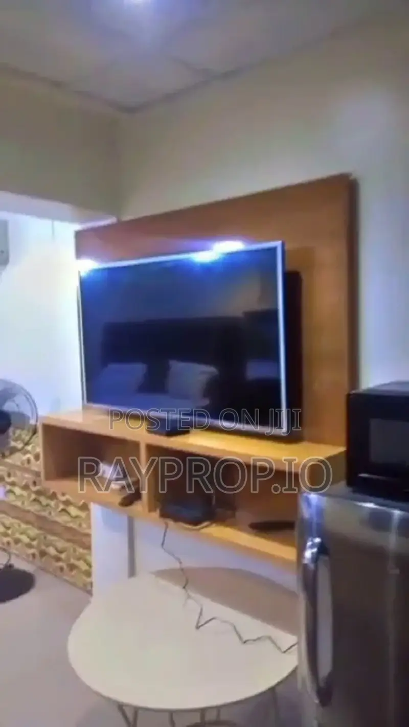 593597mt - Studio Shortlet in Victoria Island