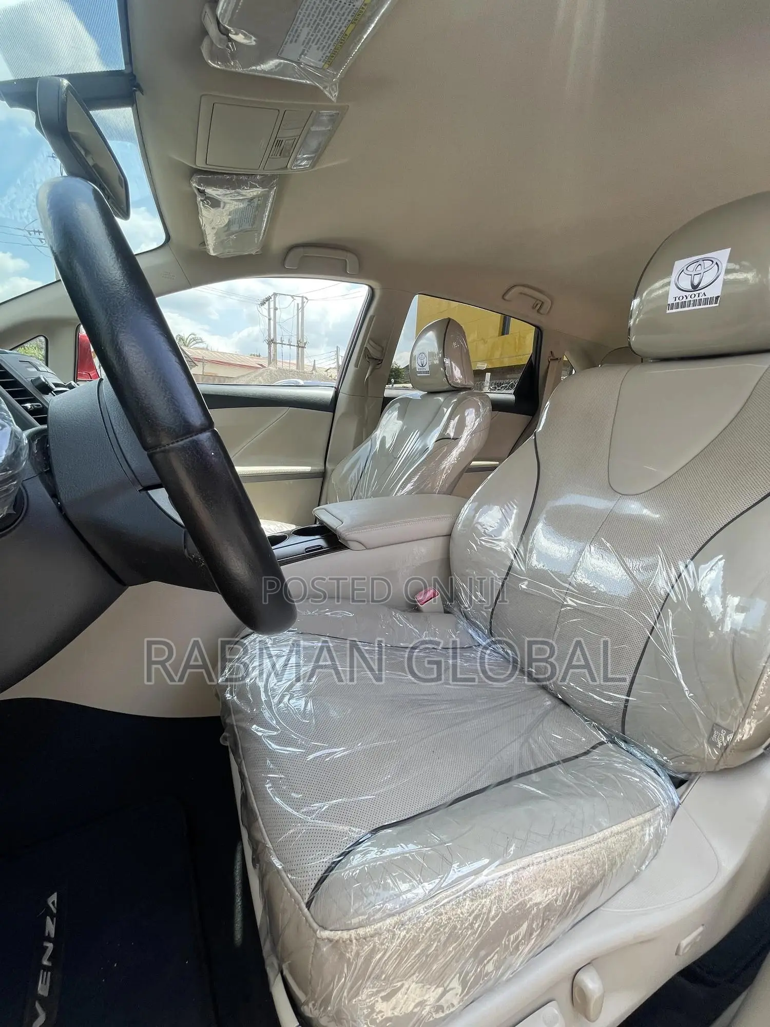 Toyota Venza XLE 4dr Wagon (2.7L 4cyl 6A) 2015 Red