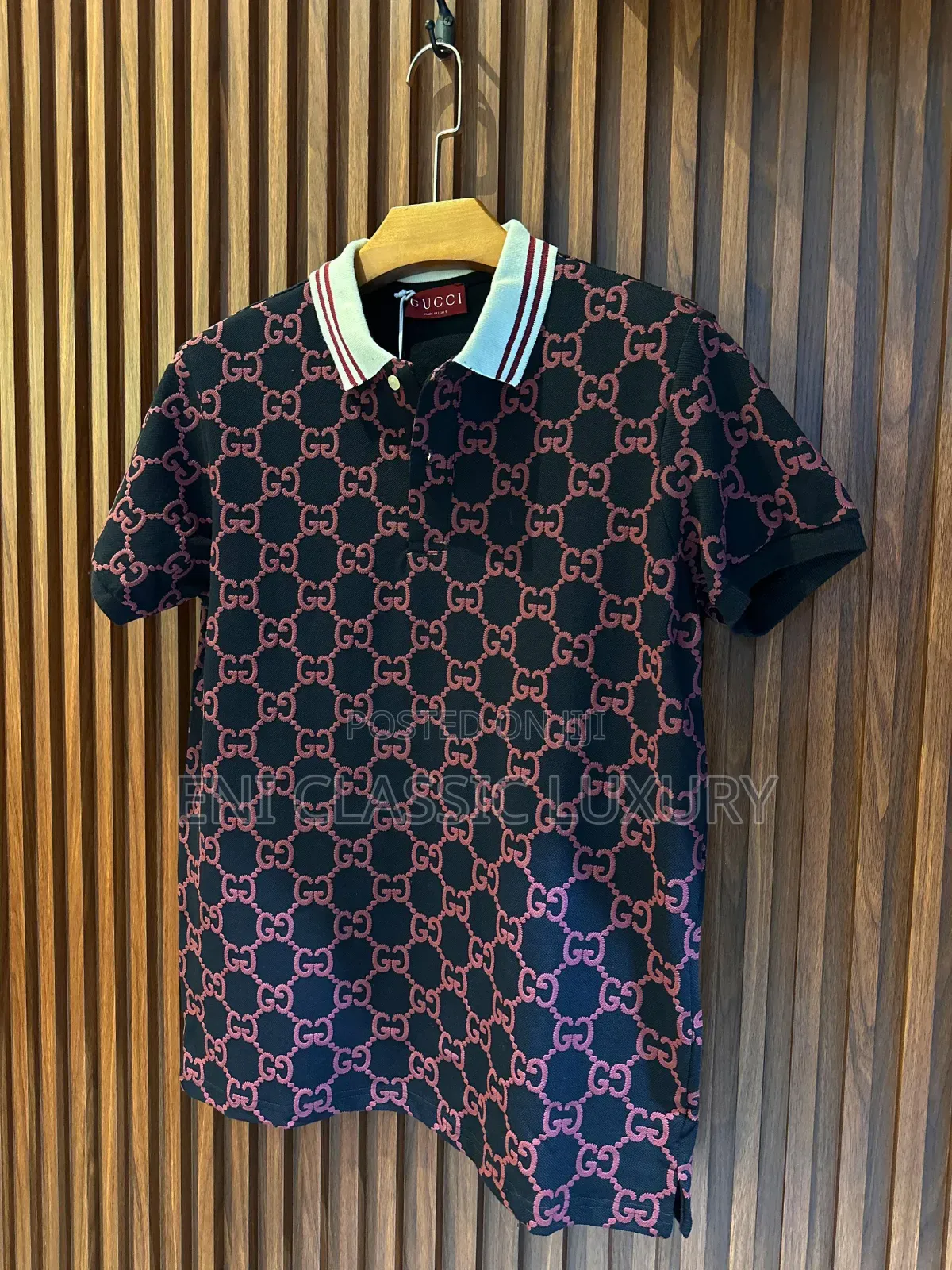 Gucci Luxury Men's T-shirts Well Branded Package