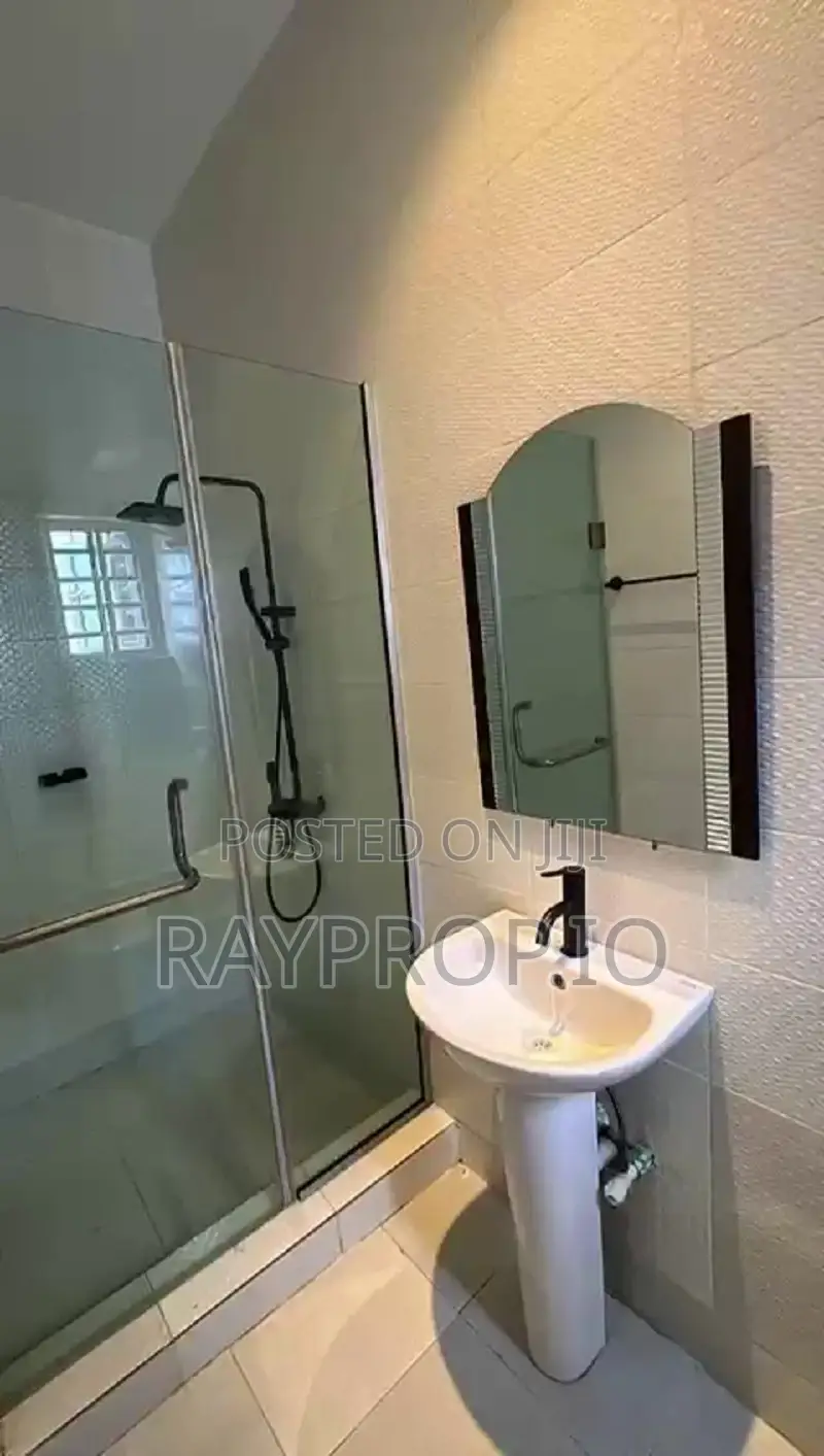 523908dn - Charming 2 Bedroom Shortlet in Agungi