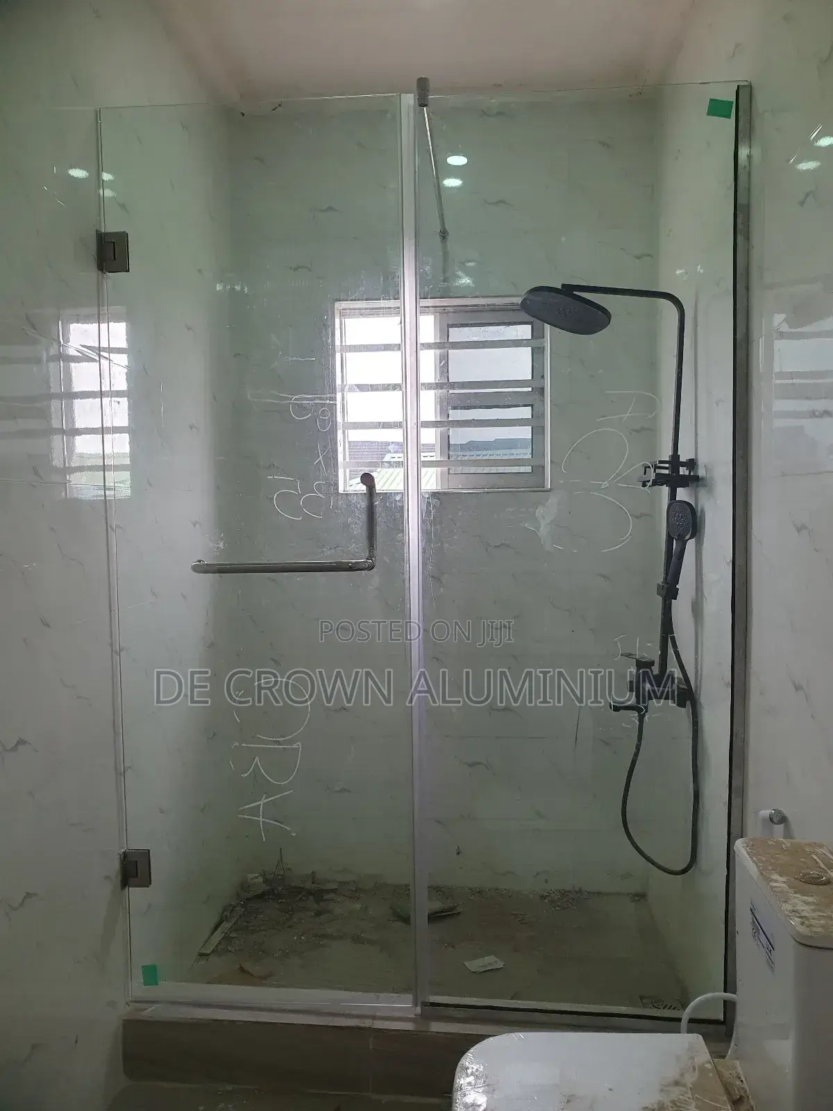 Bathroom Glass Cubicle