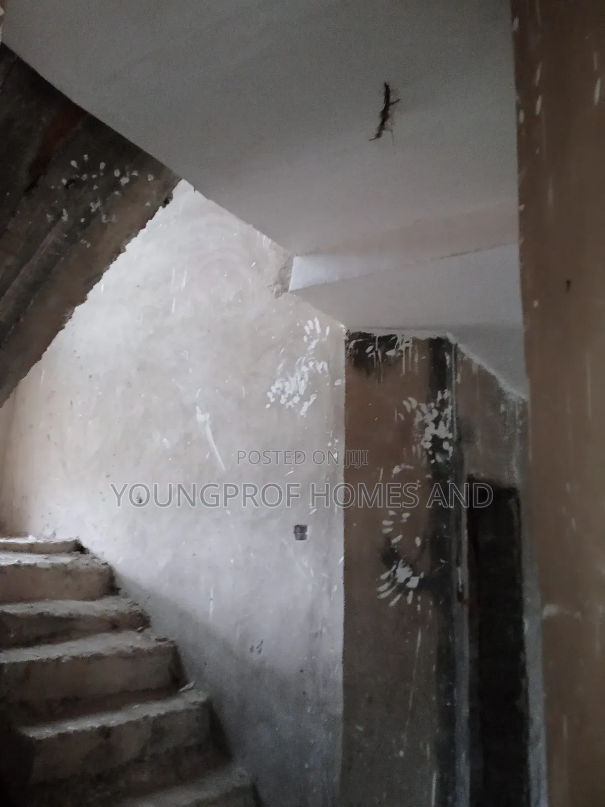 5bdrm Duplex in Igando / Ikotun/Igando for sale