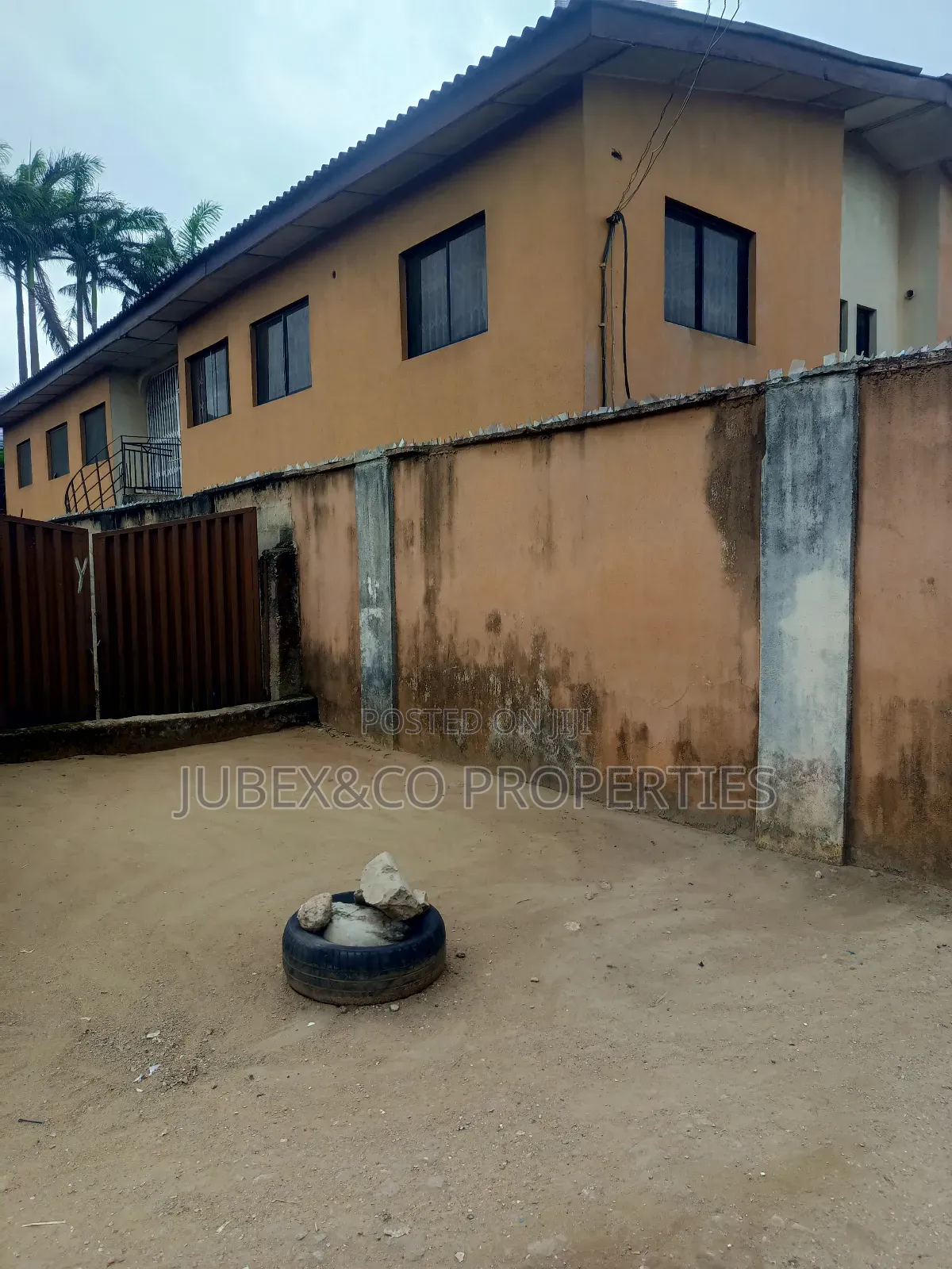 3bdrm Block of Flats in Alishiba, Ado-Odo/Ota for sale