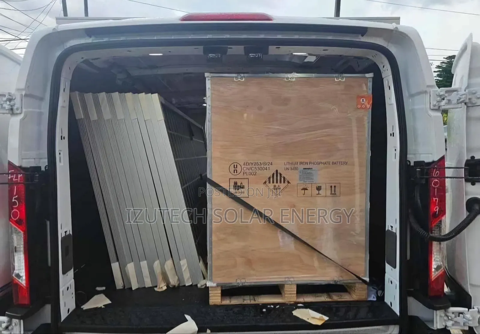 Felicity 15kwh Lithium Battery, Jinko 600watts Panel 12 Pics