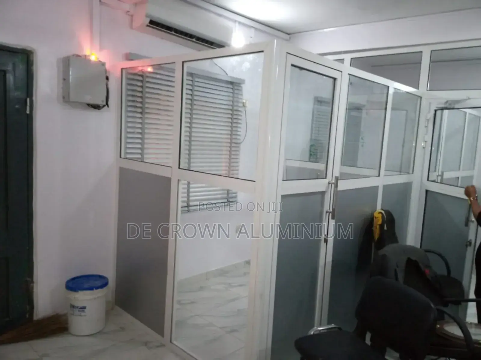 Aluminium Office Partition