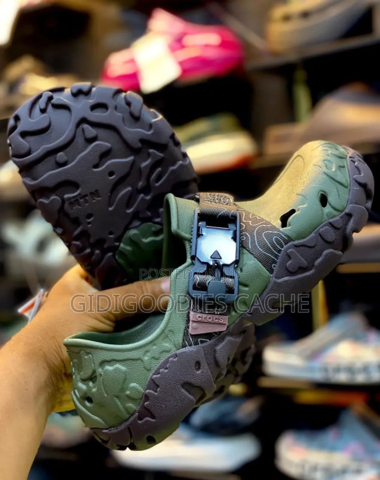Unisex Cross Fun Crocs Size 39-46