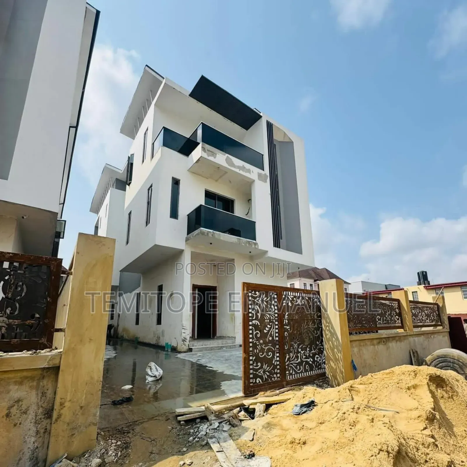 Furnished 5bdrm Duplex in Ikeja Gra for sale