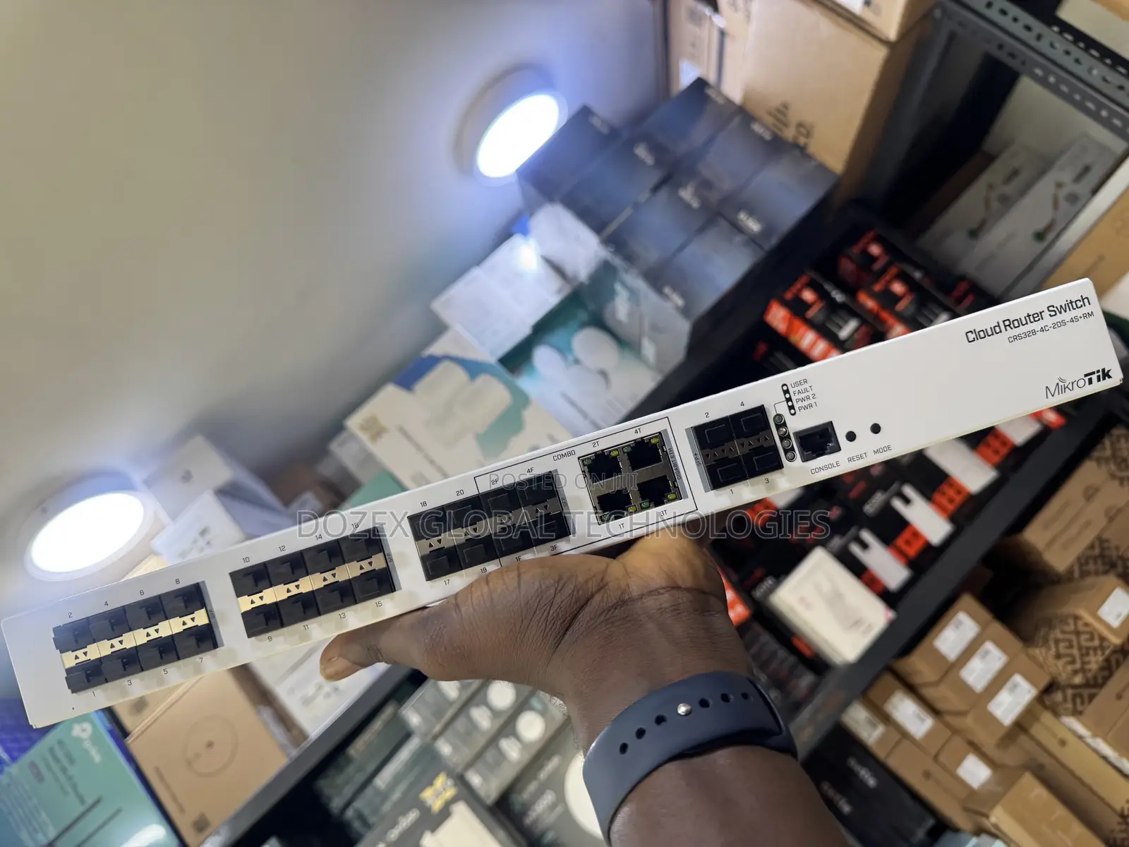 Mikrotik Crs328-4c-20s-4s+Rm ( Fiber Switch )