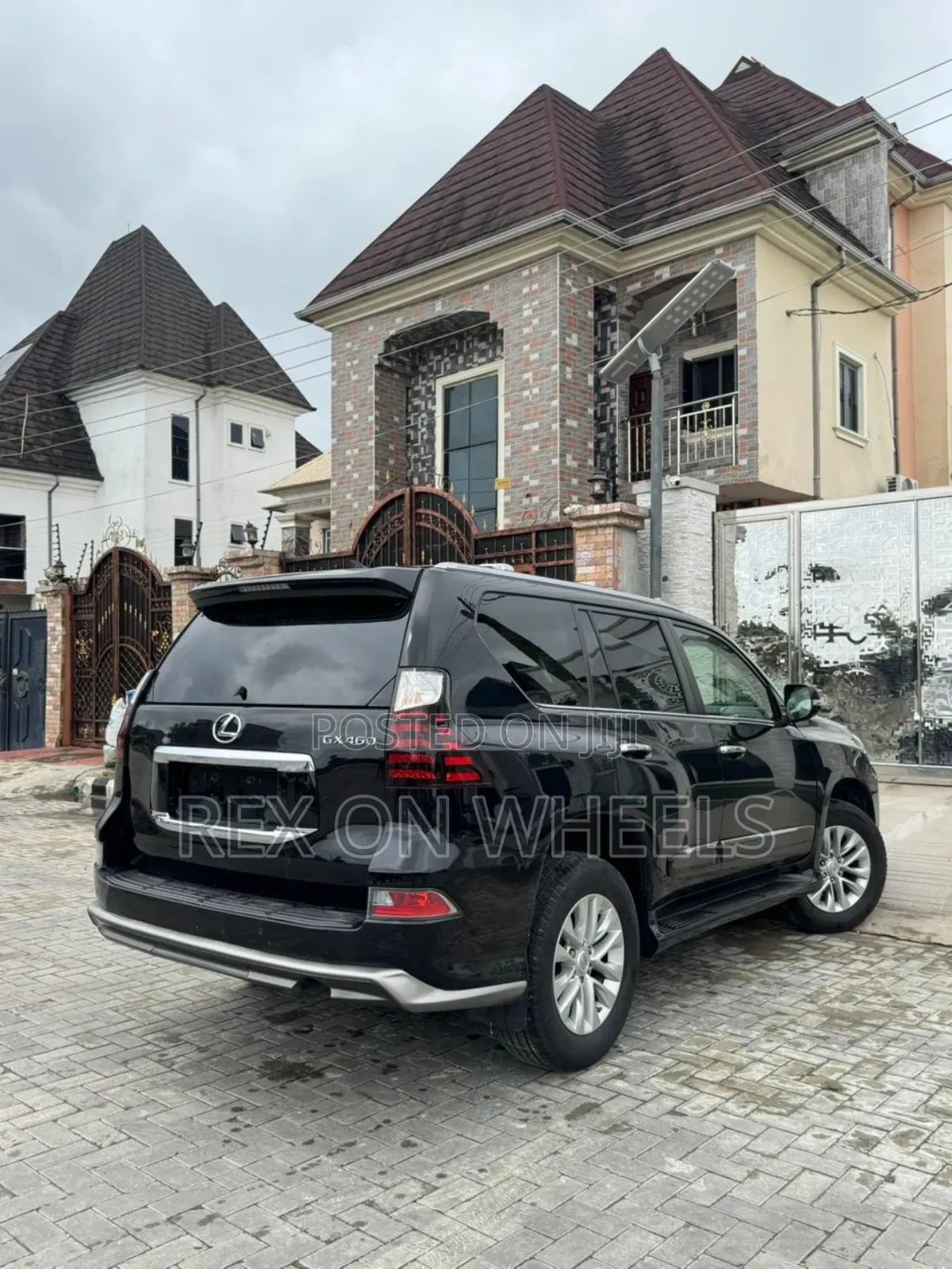 Lexus GX 460 Base 2019 Black