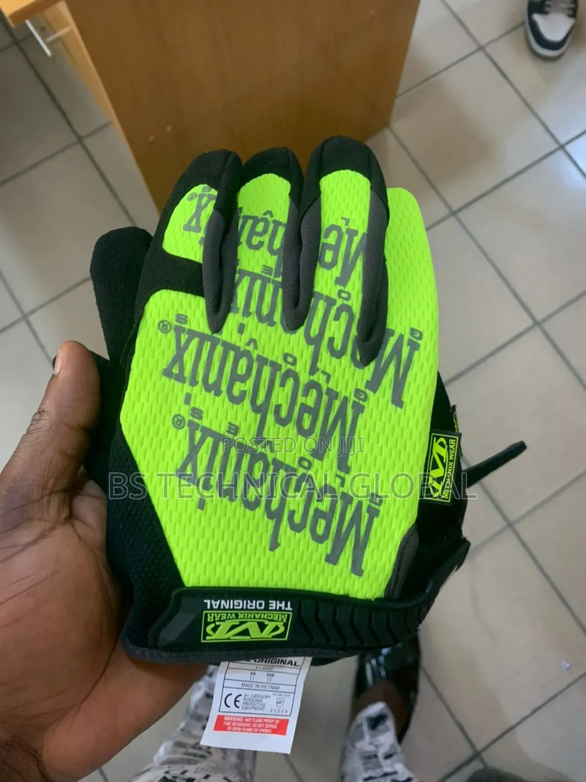 Mechanix Hand Glove