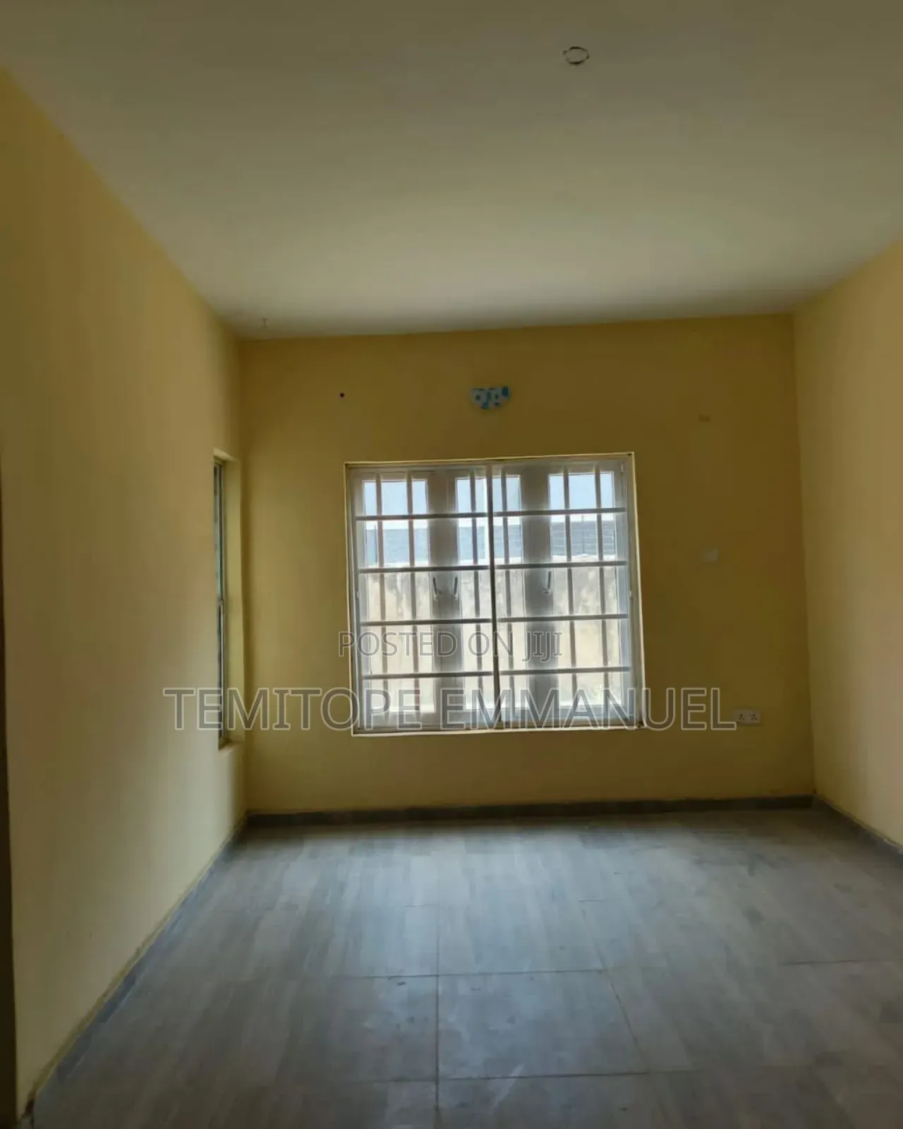 Furnished 3bdrm Apartment in Estate Ipaja for sale