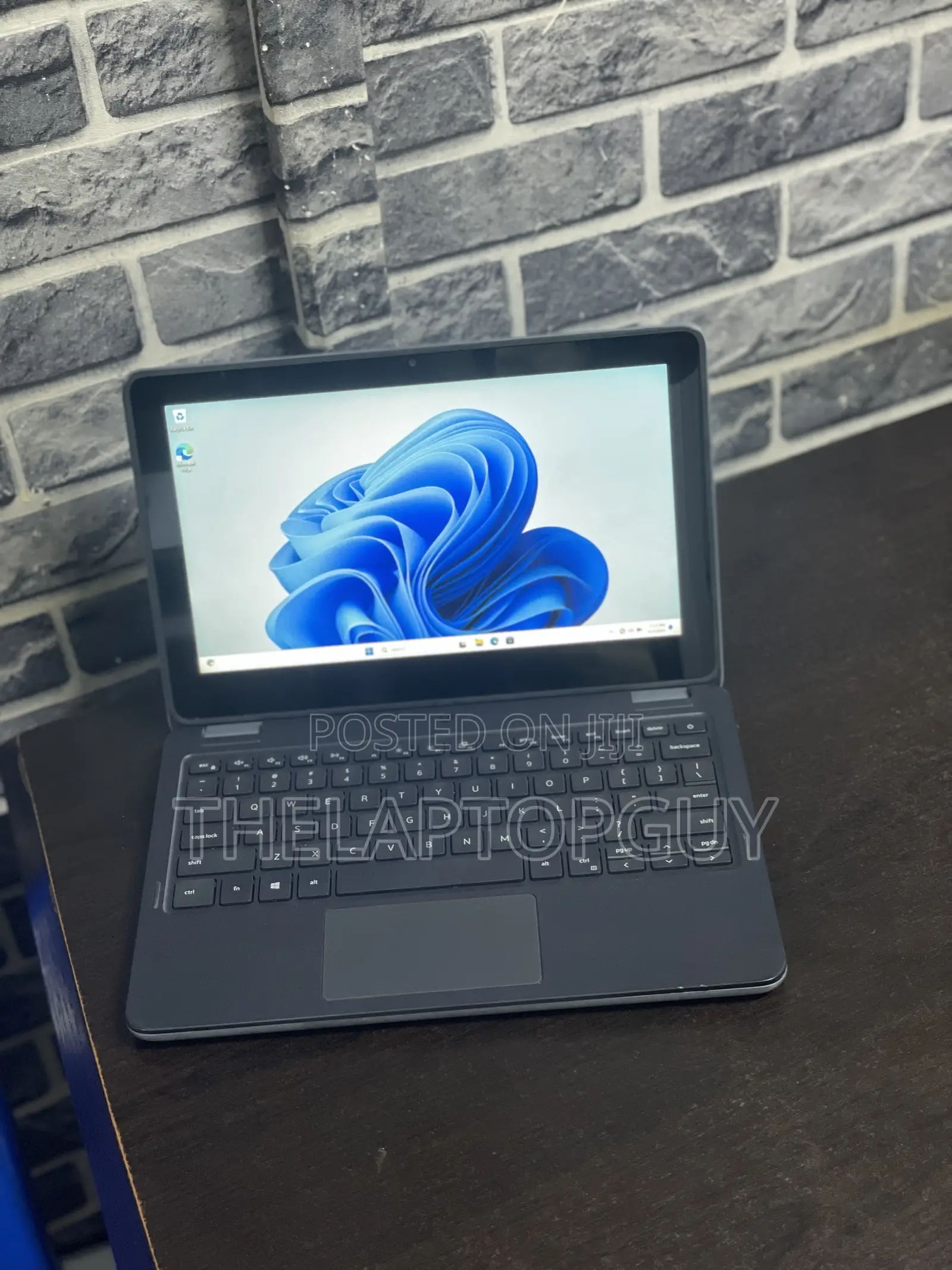Laptop Dell Latitude 3120 8GB Intel Pentium SSD 256GB
