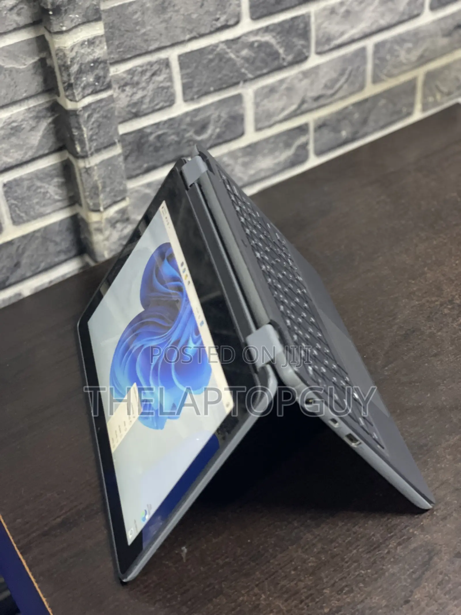 Laptop Dell Latitude 3120 8GB Intel Pentium SSD 256GB