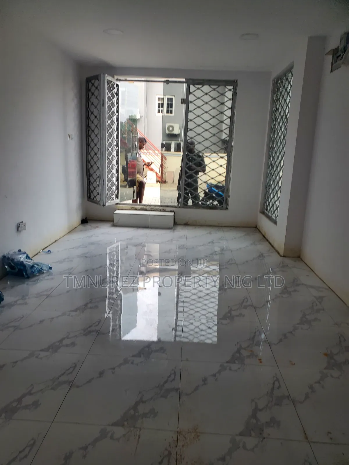 Groundfloor Shop for Rent Lekki Phase1