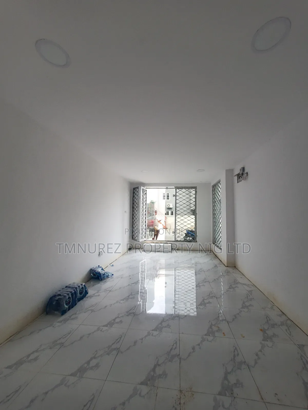 Groundfloor Shop for Rent Lekki Phase1