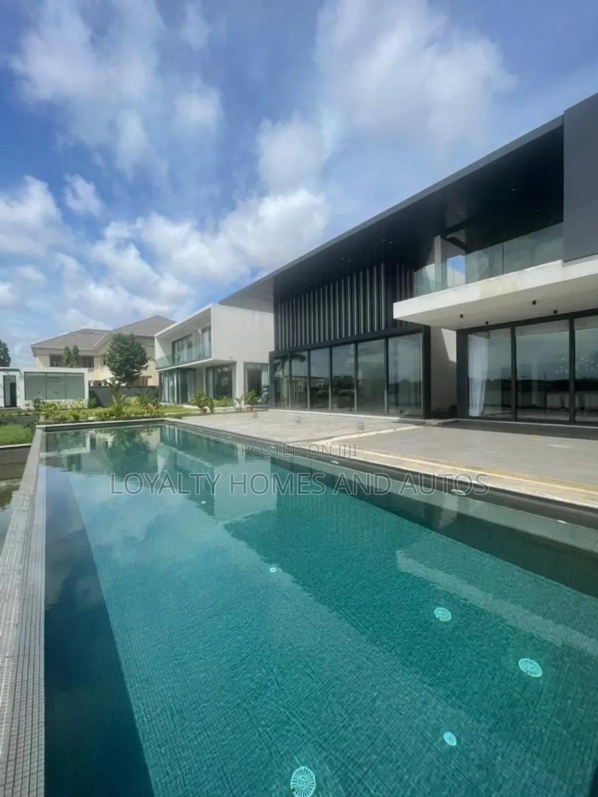 Furnished 7bdrm Mansion in Banana Island Lagos for sale