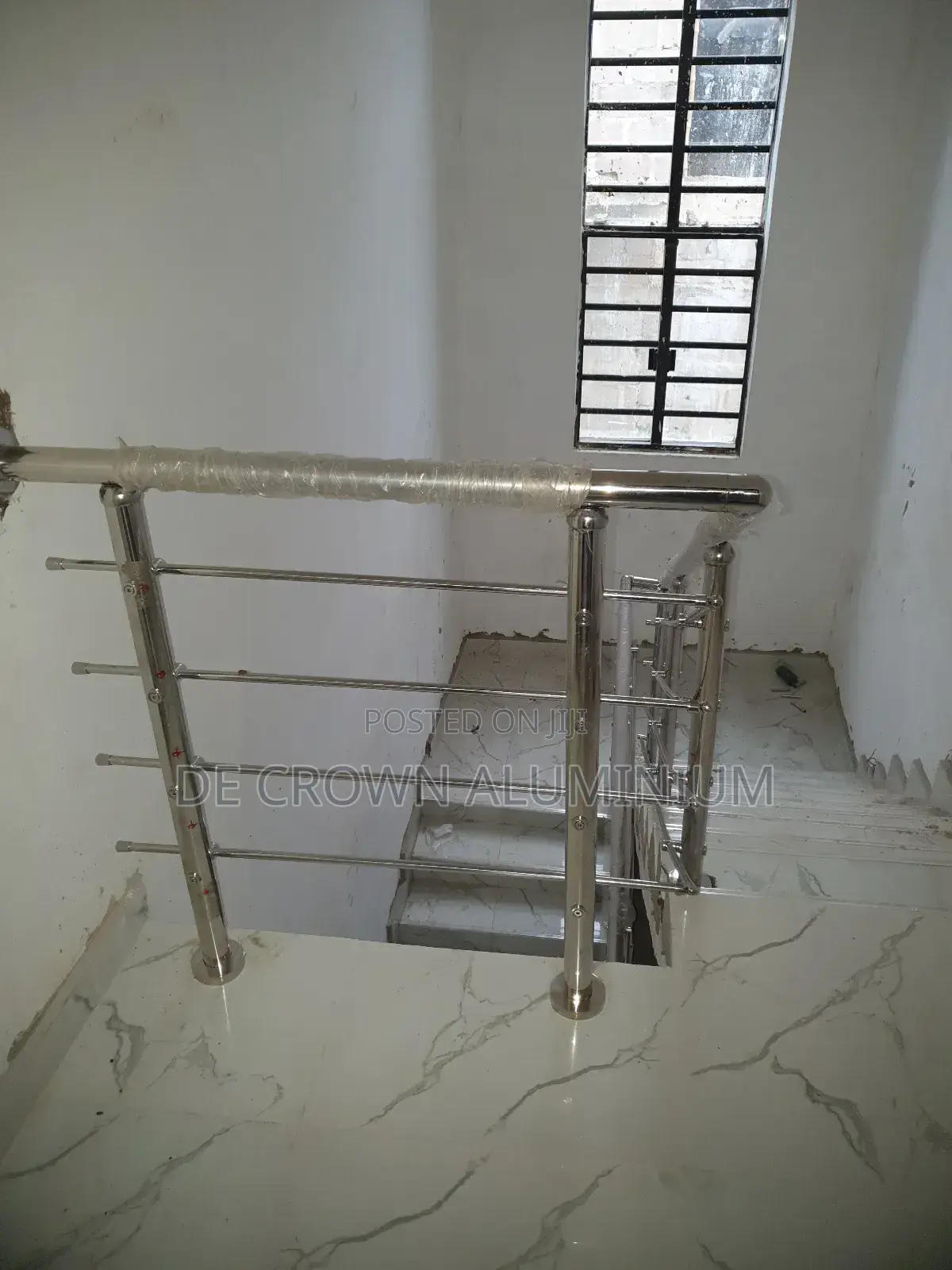 Luxury Stainless Steel Hand Railings in Lagos – Modern Staircase Bal