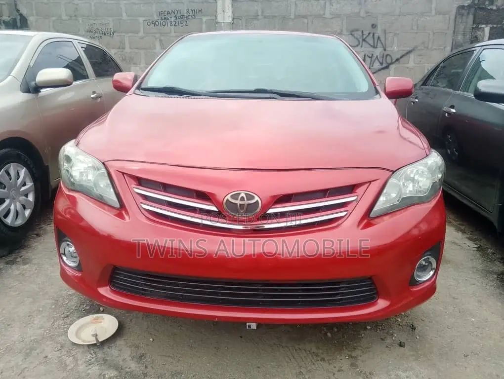 Toyota Corolla LE 4dr Sedan (1.8L 4cyl 4A) 2012 Red