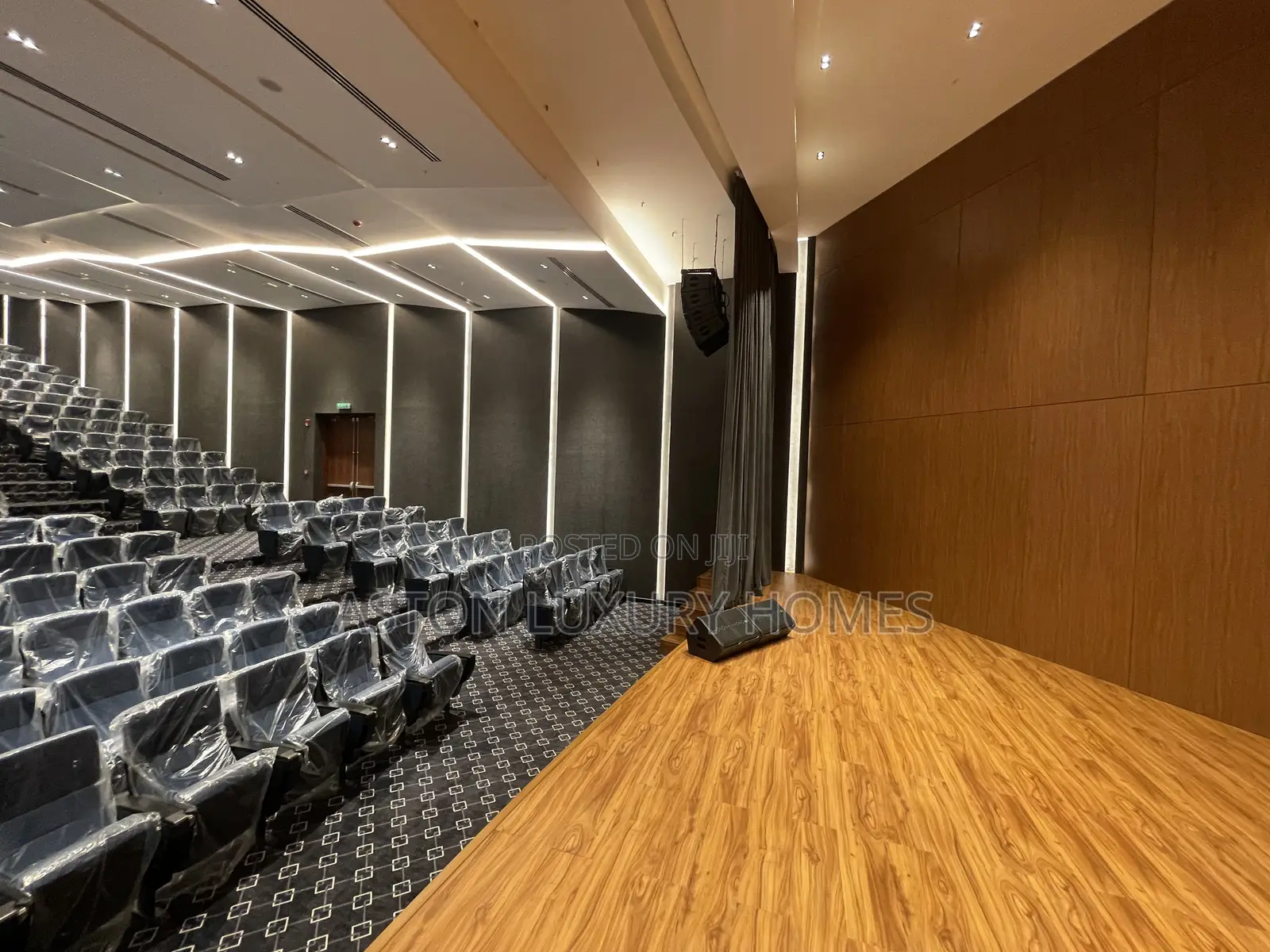 Premium Event Hall and Auditorium for Booking