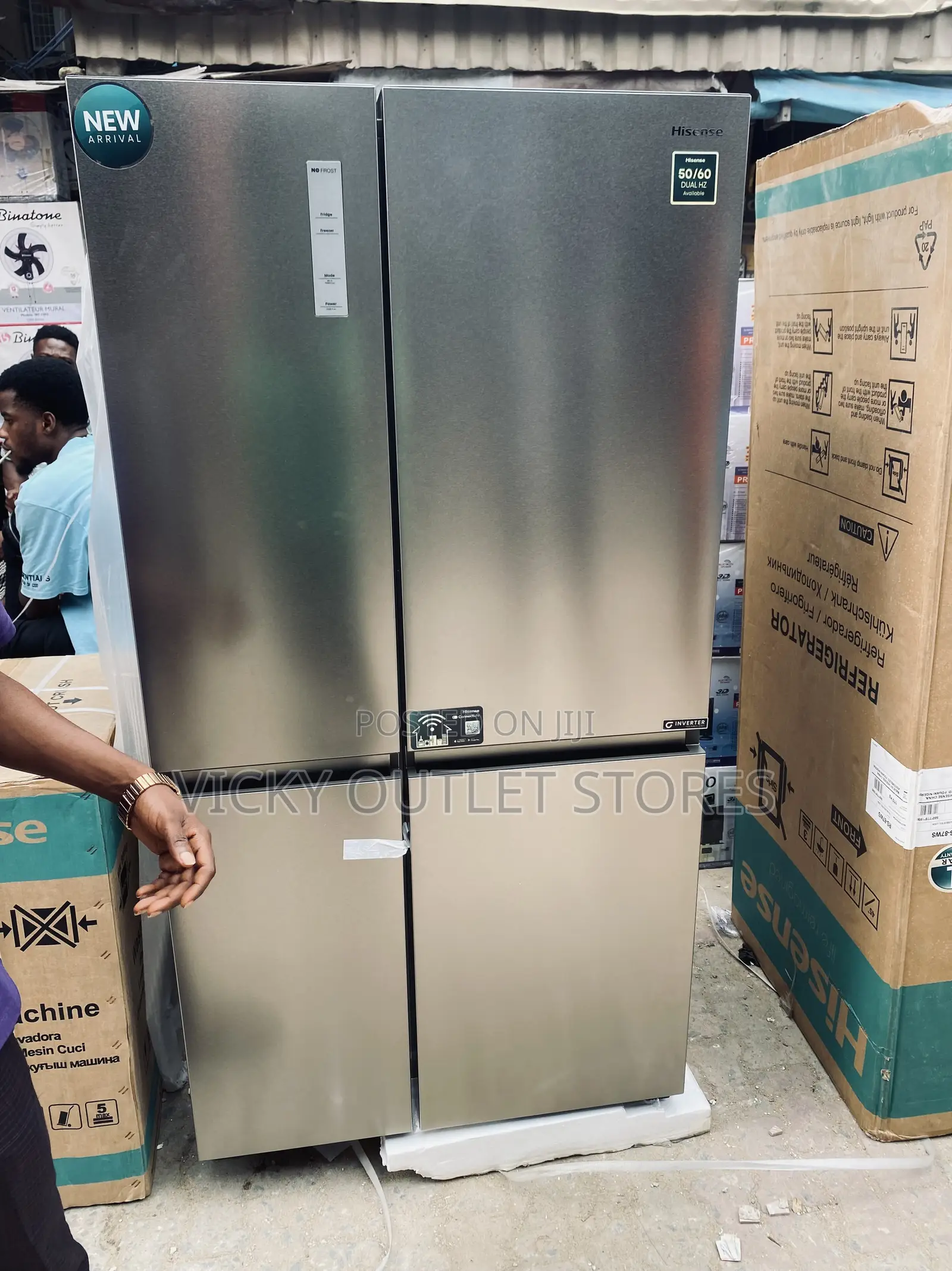 Hisense 87ws Side by Side (637)