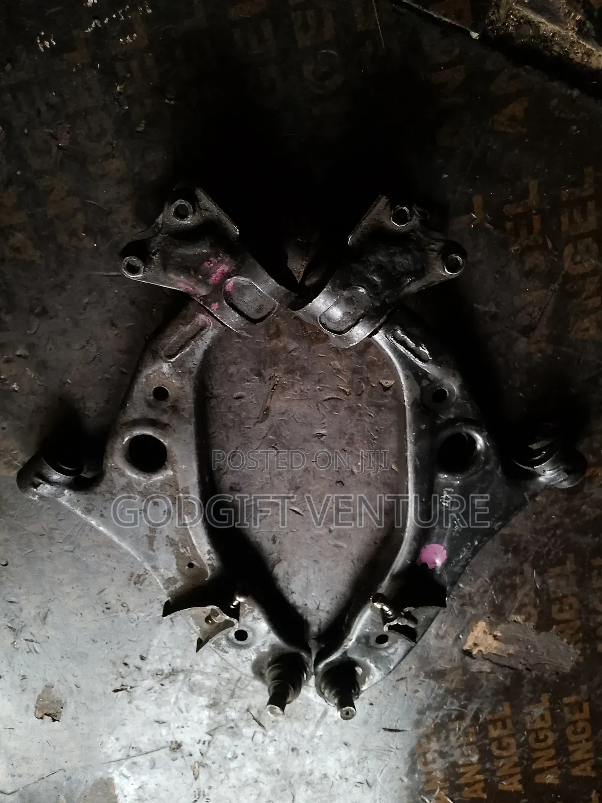 Lower Arms Ford Edge 2008-2013