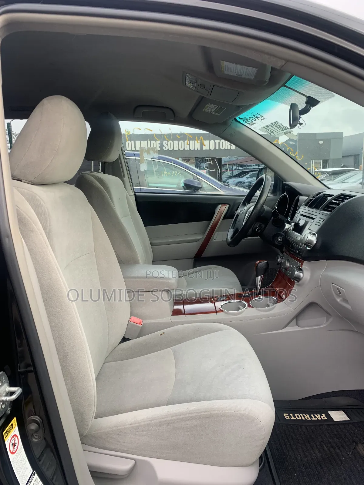 Toyota Highlander Hybrid 2011 Black