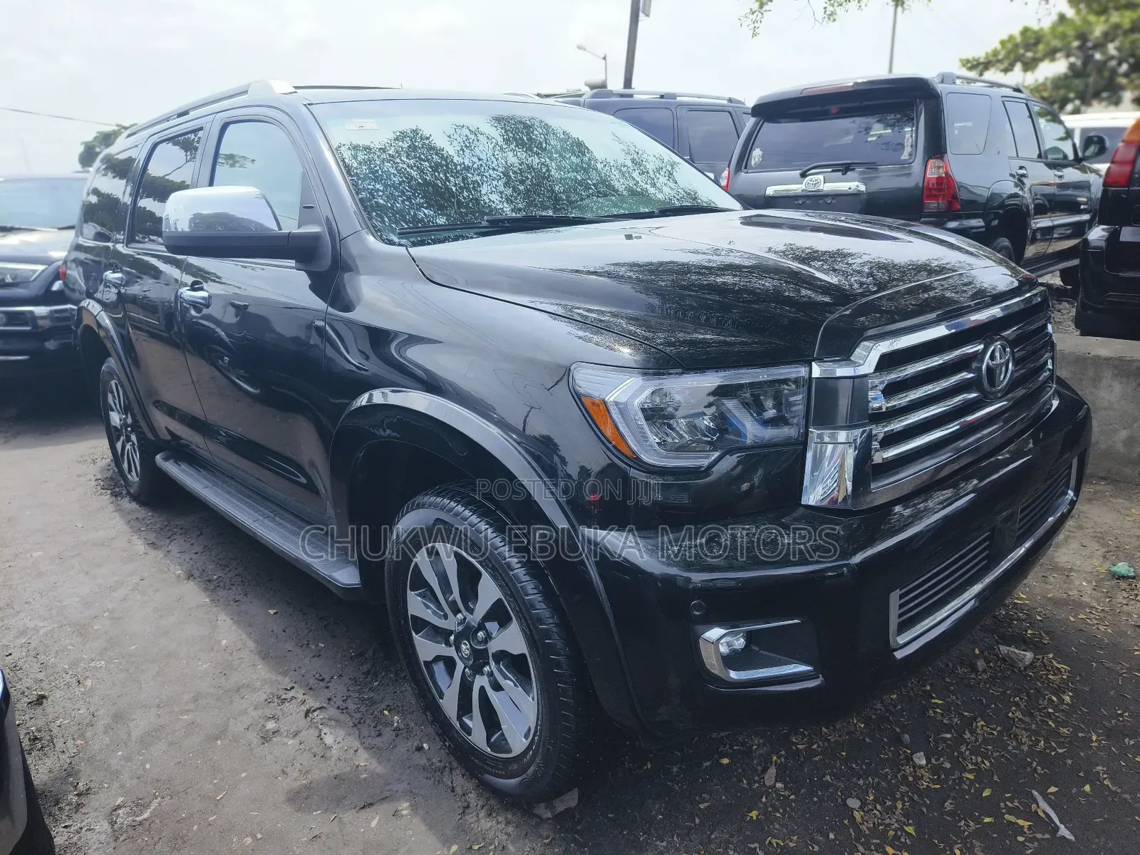 Toyota Sequoia Platinum w/FFV 4x4 2018 Black