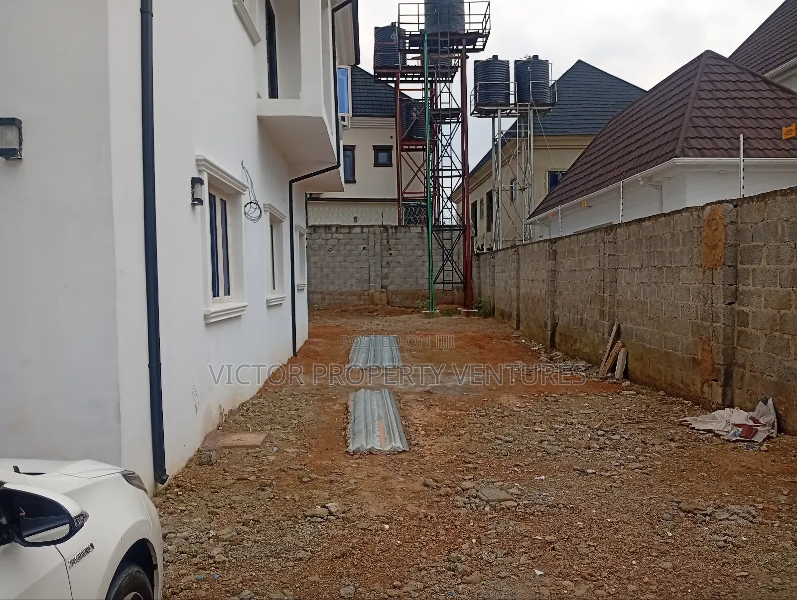 5bdrm Duplex in Kubwa for sale