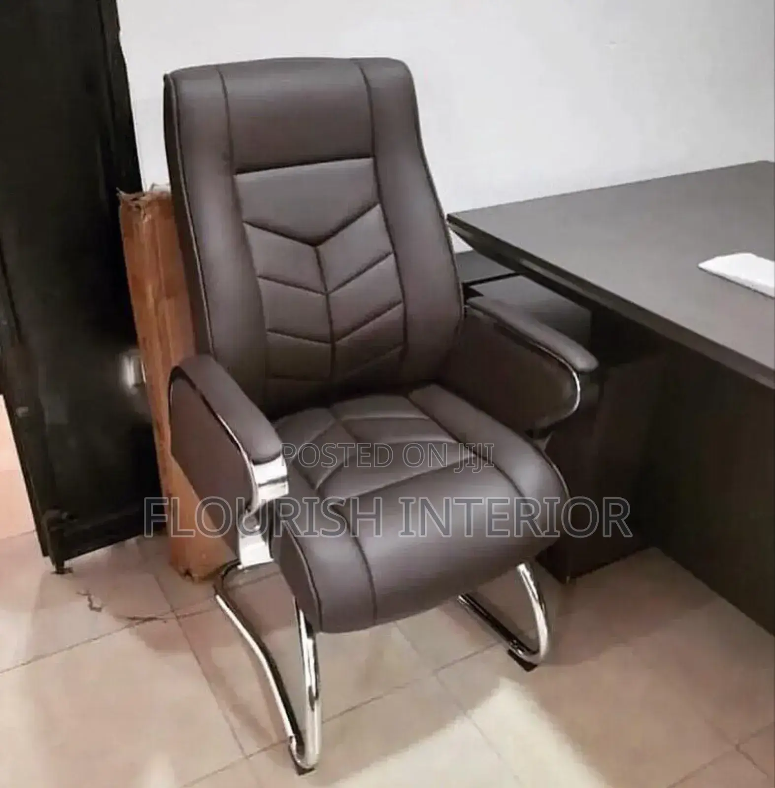 Executive Quality Imported Director Visitor Office Chair.