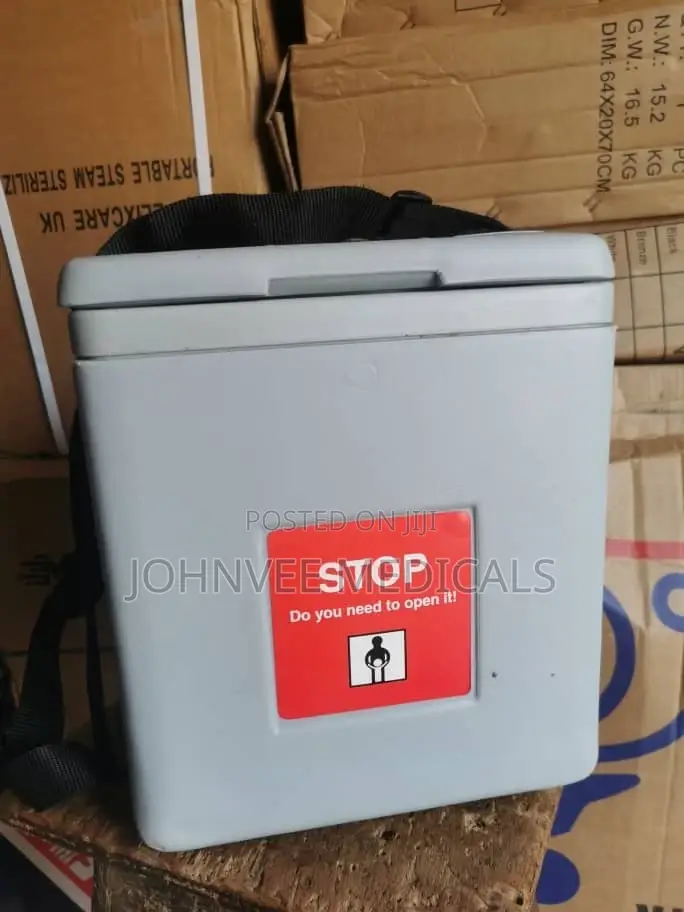 Vaccine Cooler / Carrier