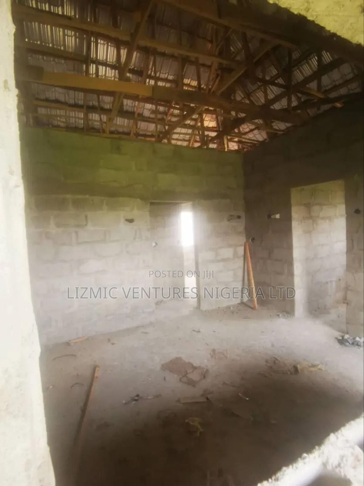 2bdrm Block of Flats in Olowo Ila, Igando / Ikotun/Igando for sale