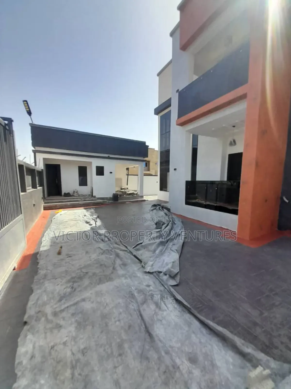 4bdrm Duplex in Kubwa for sale