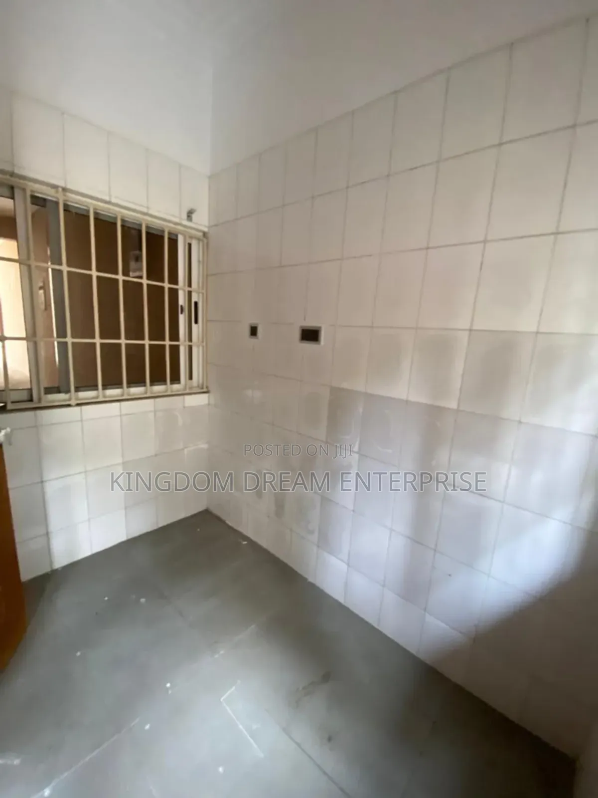 4bdrm Duplex in Lekki Phase 1 for rent