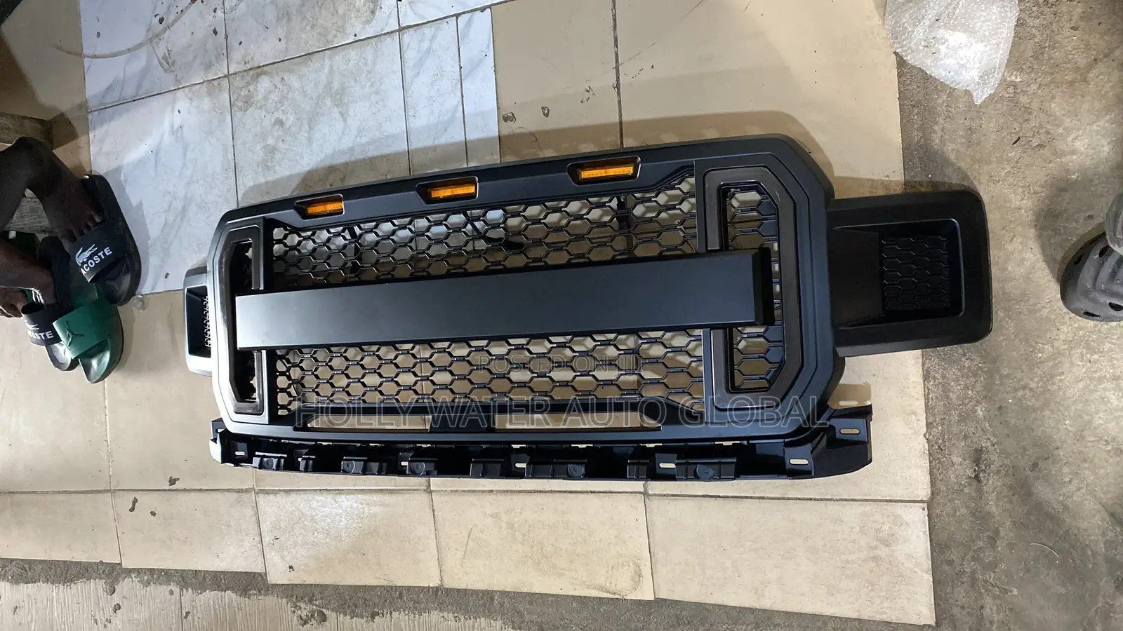 Ford F150 2018/2019 Front Grill Cover Led Type.