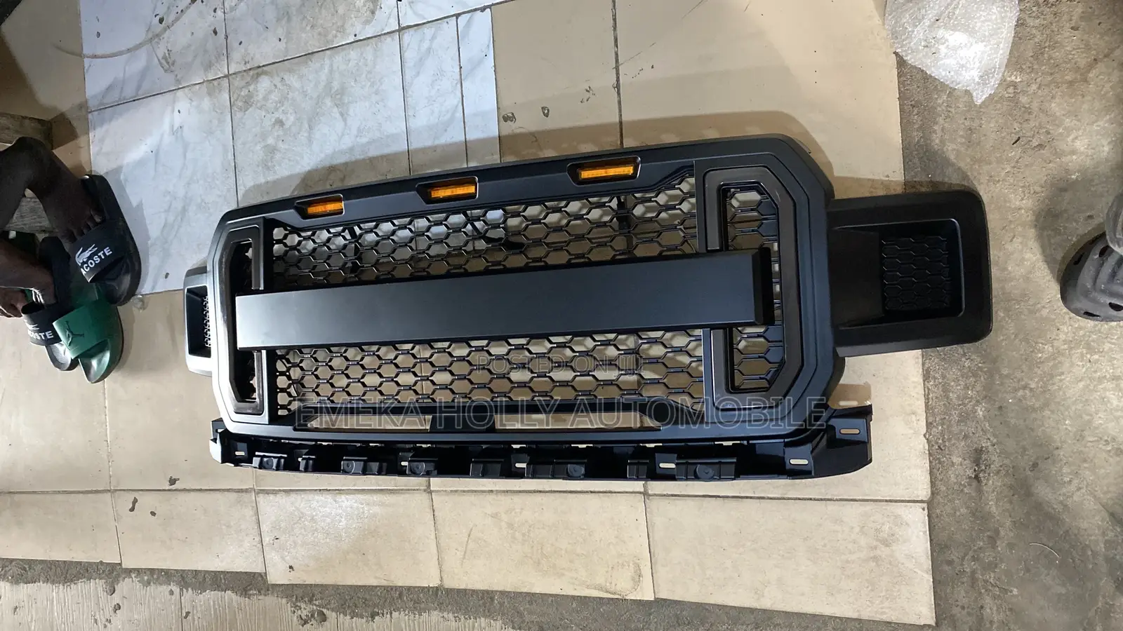 Ford F150 2018/2019 Front Grill Cover Led Type.