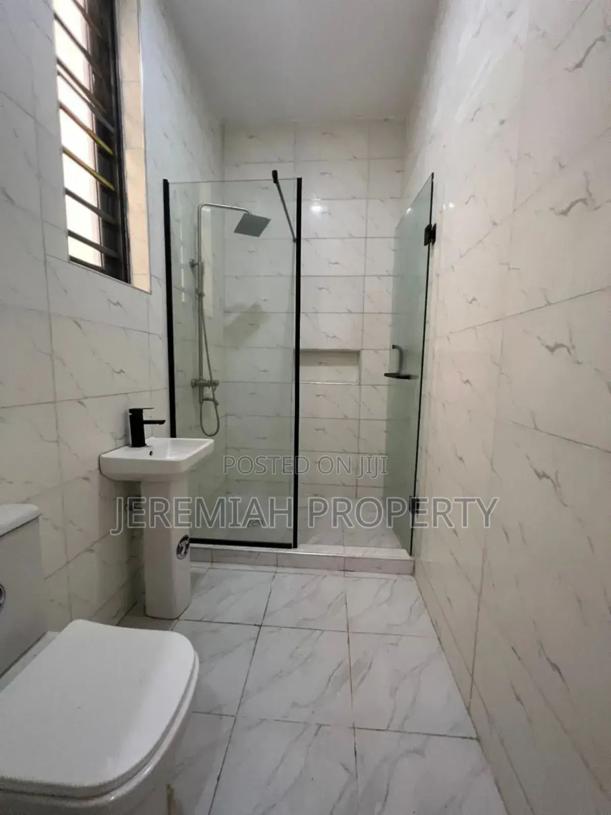 5bdrm Duplex in Chevron Estate Lekki for sale