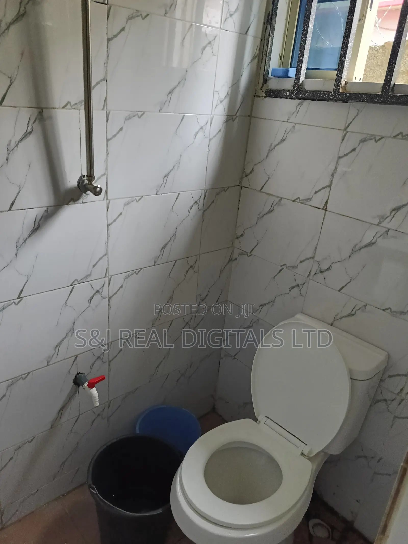 4bdrm Apartment in Tafa for sale