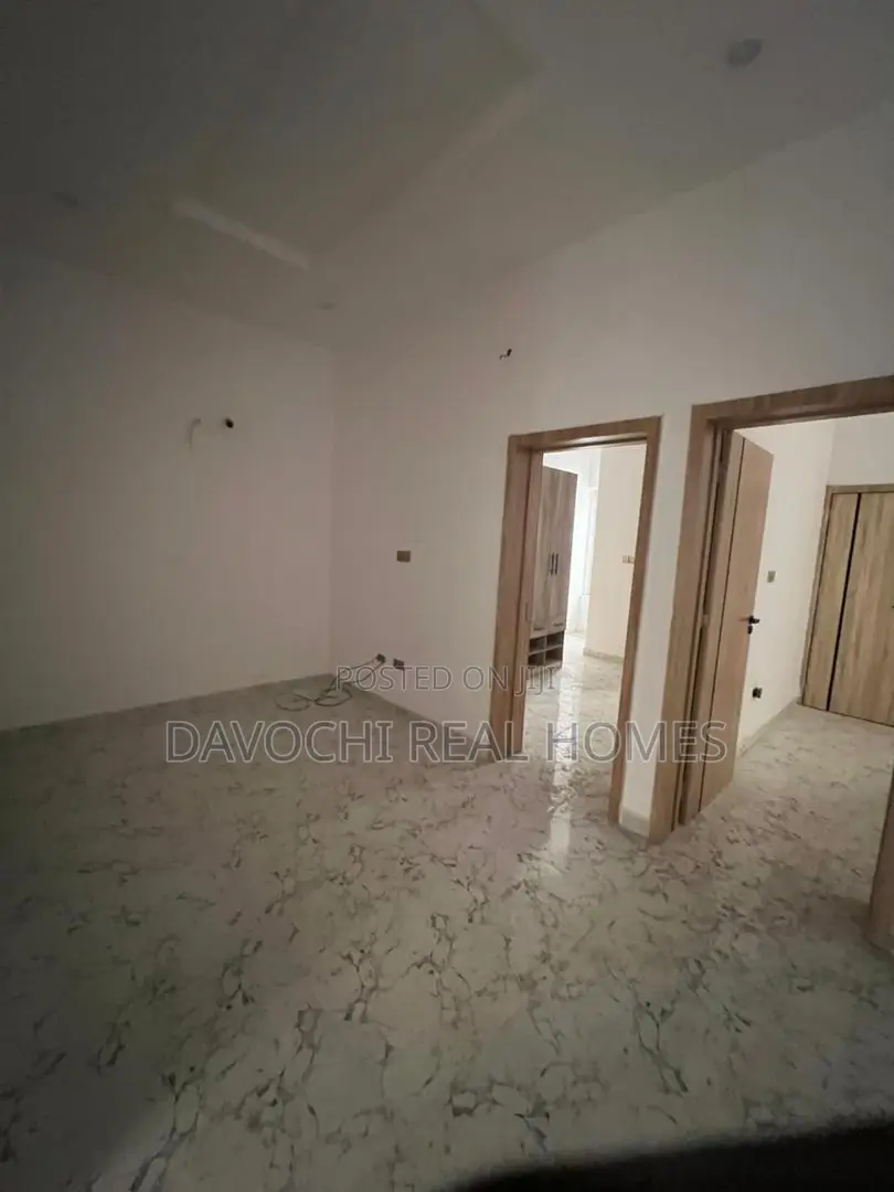 4bdrm Duplex in Lekki County for rent