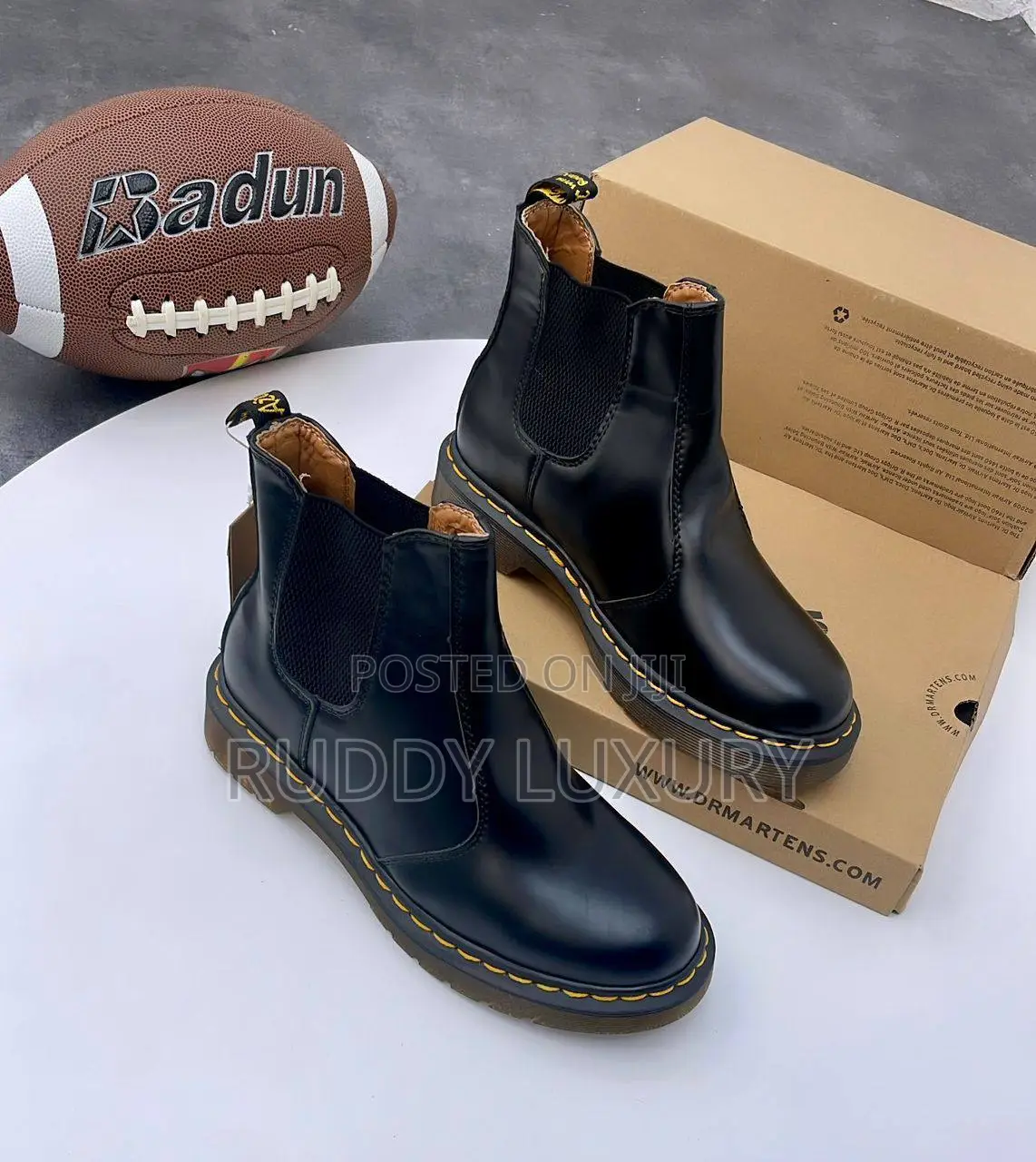 Dr. Martens 2976 Quad Platform Chelsea Boots – Premium Unisex Leather