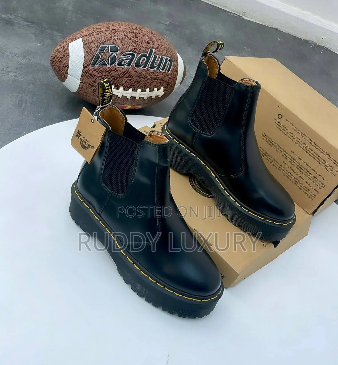 Dr. Martens 2976 Quad Platform Chelsea Boots – Premium Unisex Leather